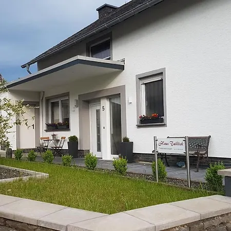 Ferienwohnungen Haus Talblick Valwig Exterior photo